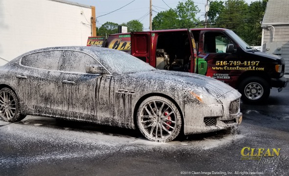Black Maserati foam bath.