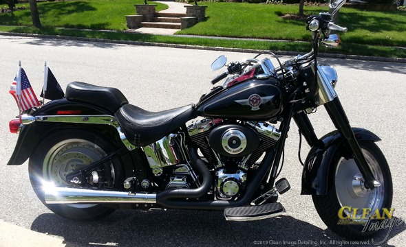 Black Harley Davidson looking clean and perfect!